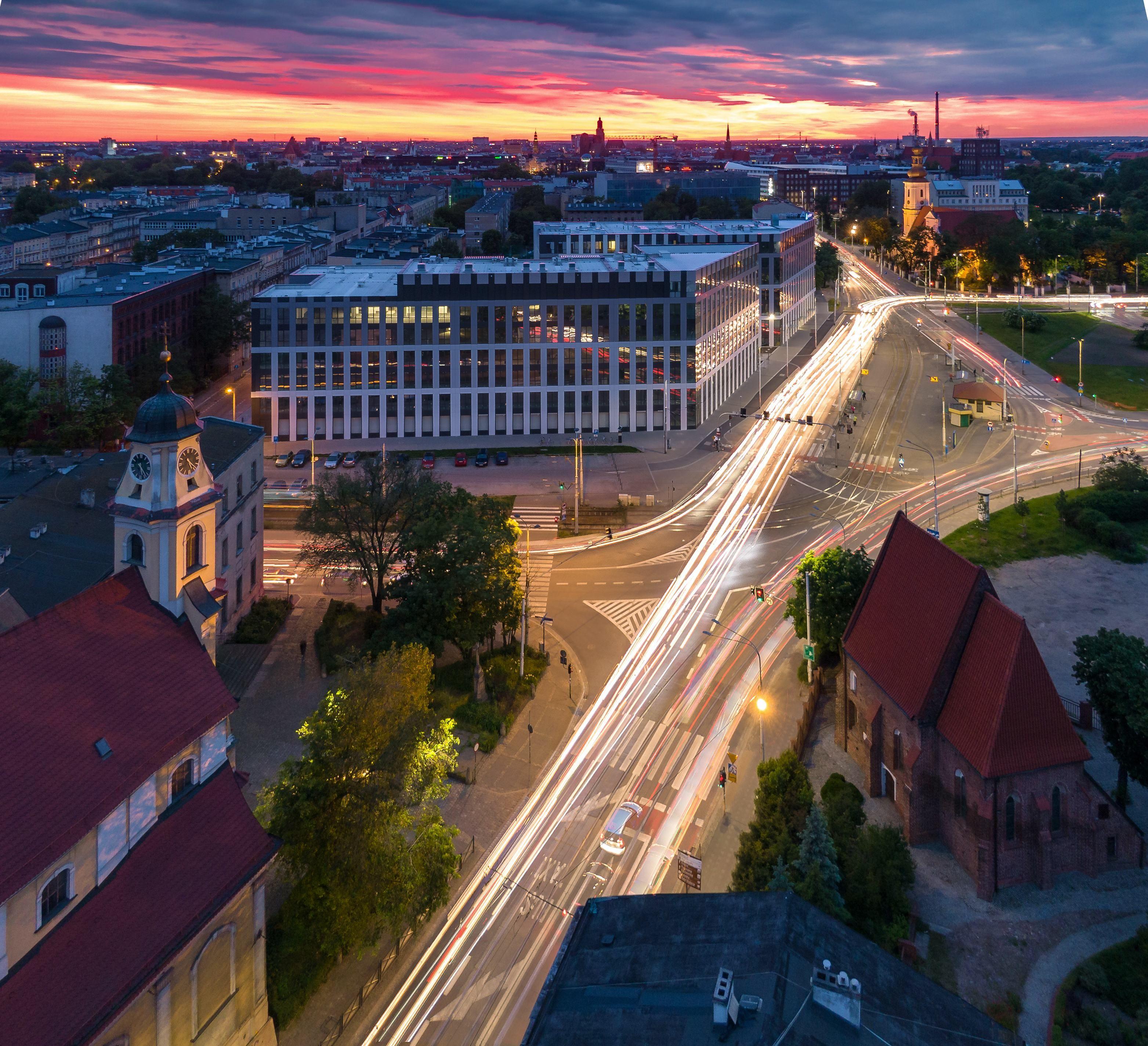 1 CITY_20.05.30_.jpg